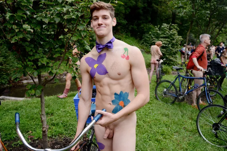 The flower boy. #WNBR