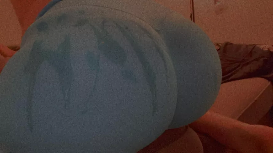 With a little bit of cum👀