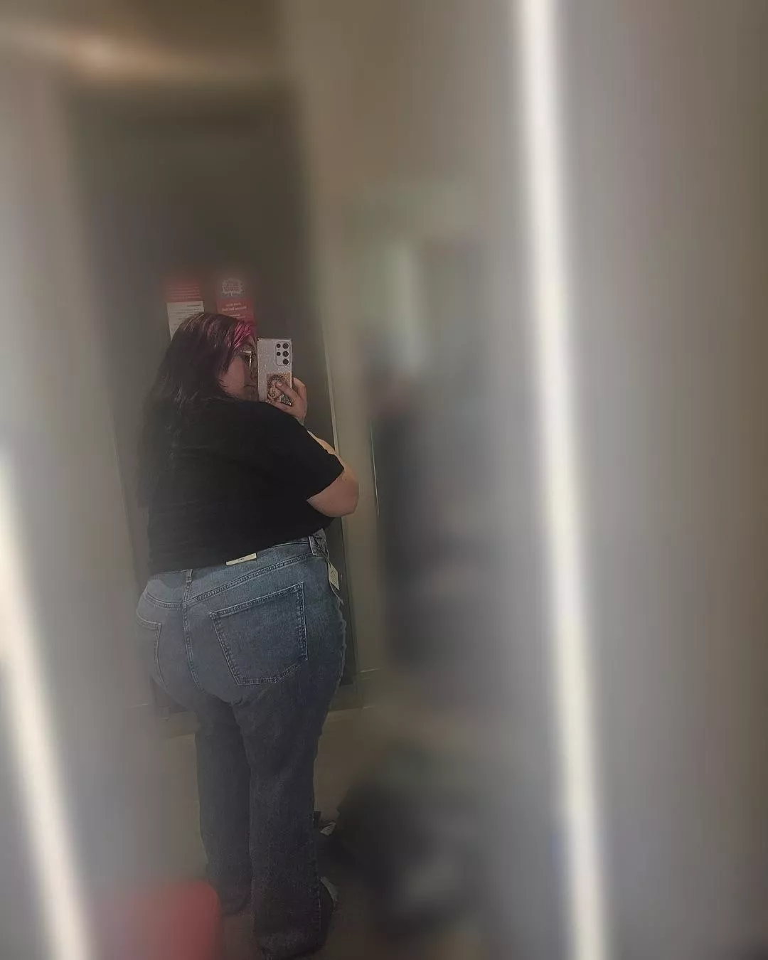 Another pair of jeans for ya today 💗