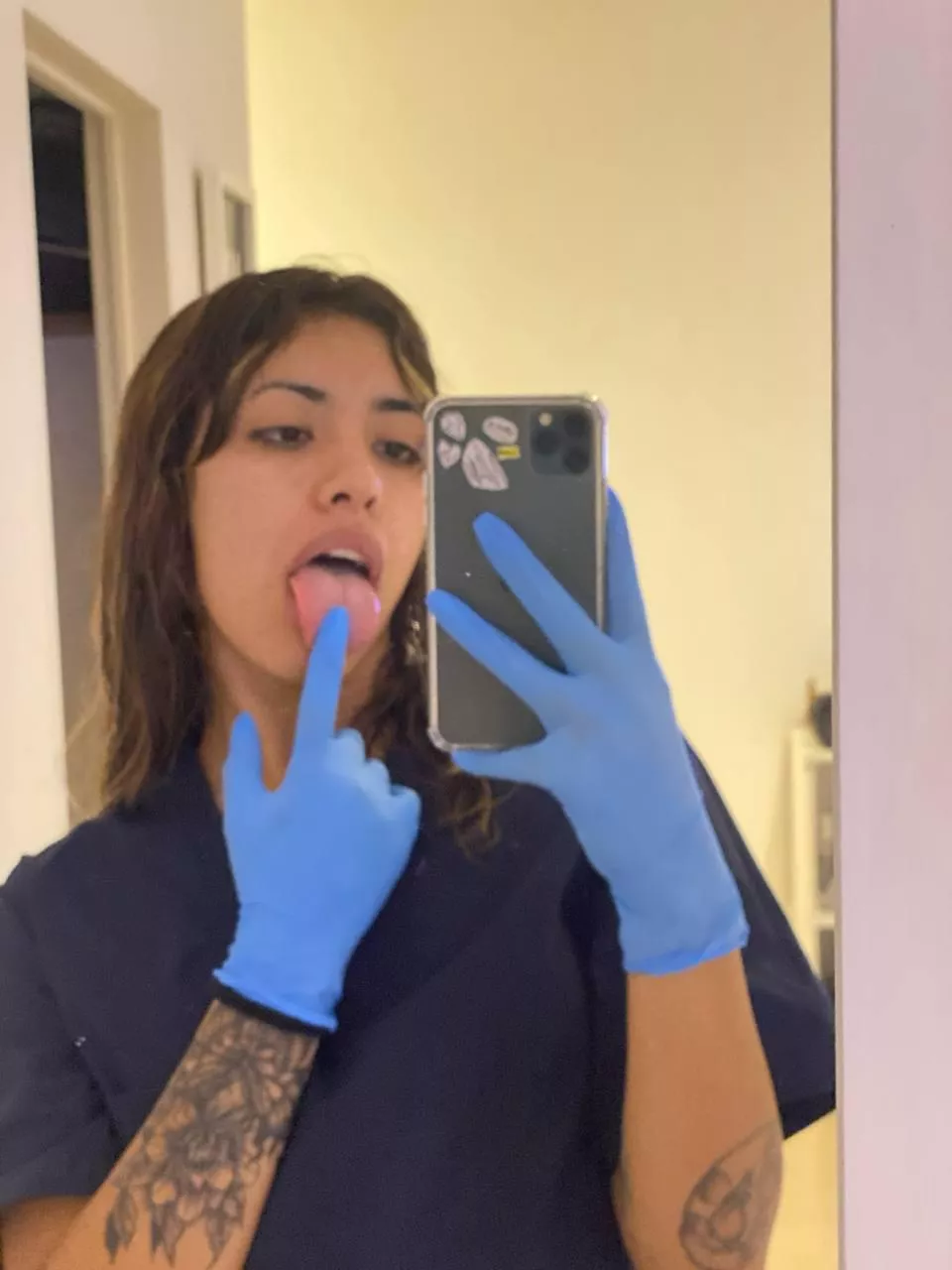 Are you married looking at my naughty pics? Y or N? 😈