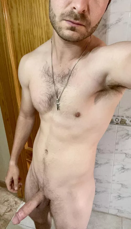 Let’s both hit the gym today 😉