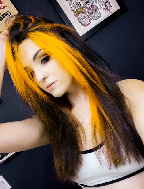 Looking like a highlighter , I hope you’re a fan of it 