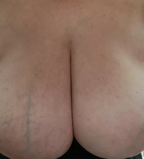 My veiny breasts like kisses