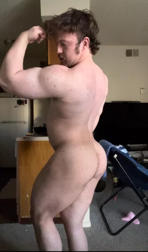 Need a deeeep massage 😈