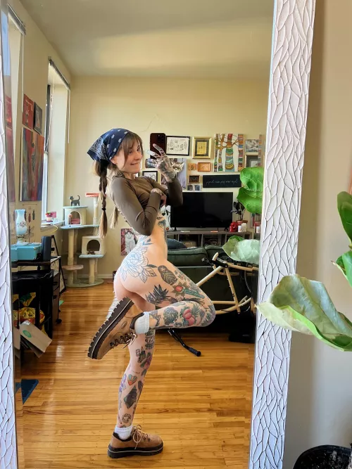 really quite obsessed with these shoes i got for my bday last week :-)