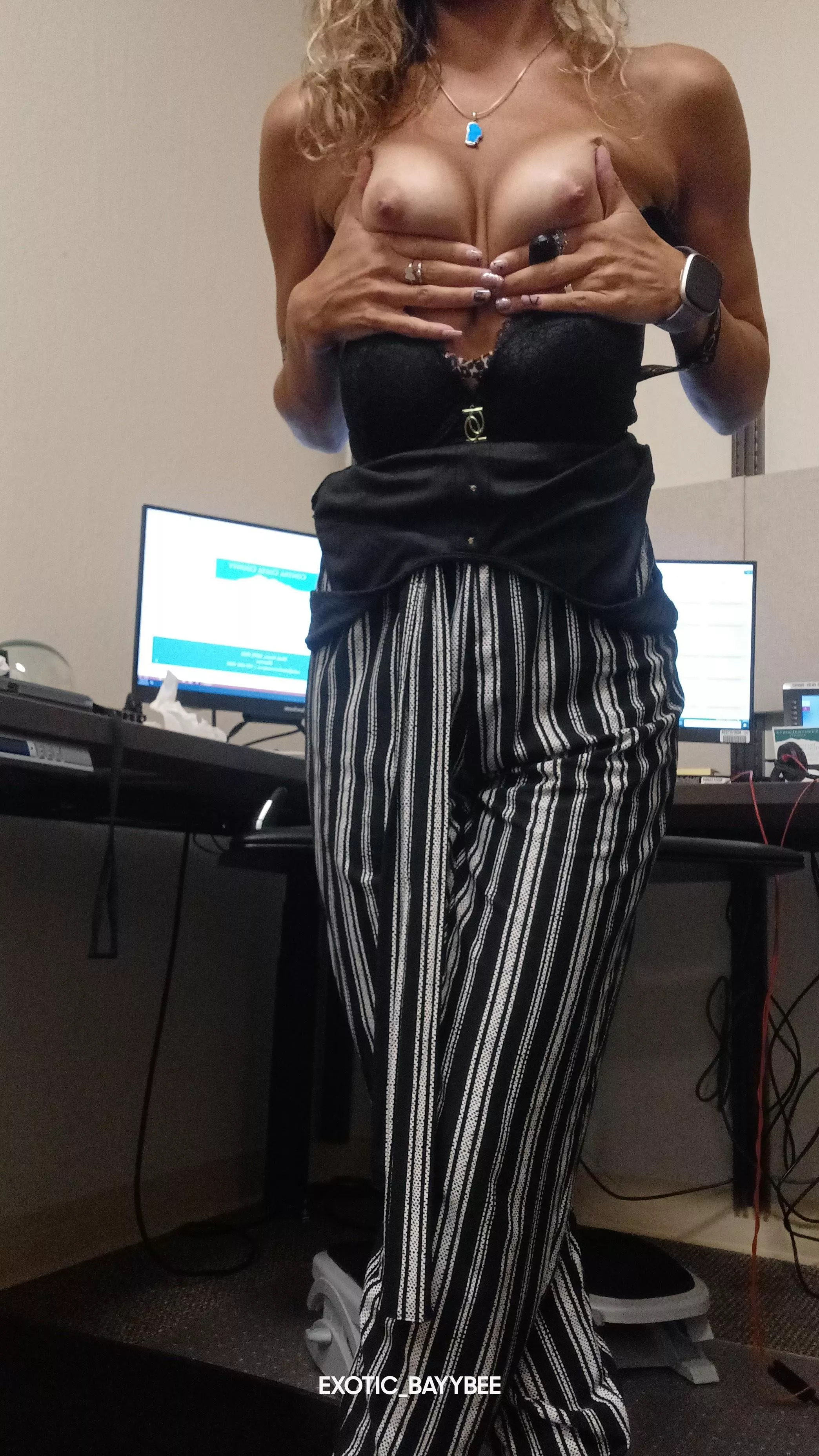 Sneaking pics while I'm bored at work