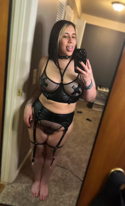 you guys loved my first post, hopefully you like this one too 💗