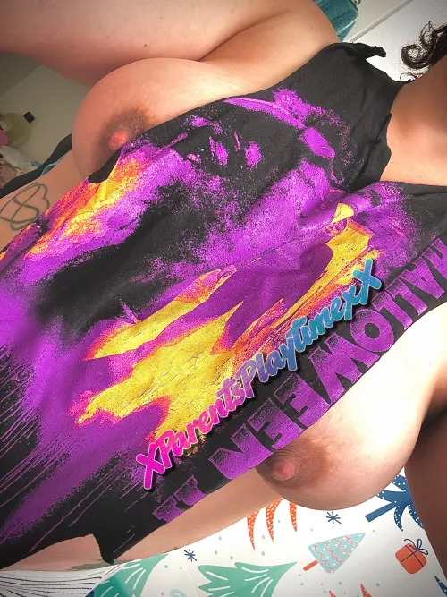 Can someone hold them in?