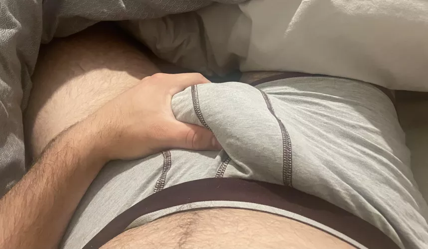 Cant seem to keep my hands off myself