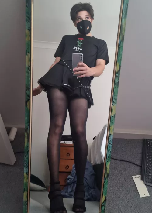 Feeling extra cute today ☺️