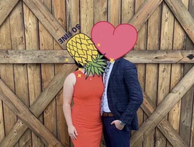 Hi loves 💛 hubby and I are looking for someone again! Virtual or in person, we travel all the time!