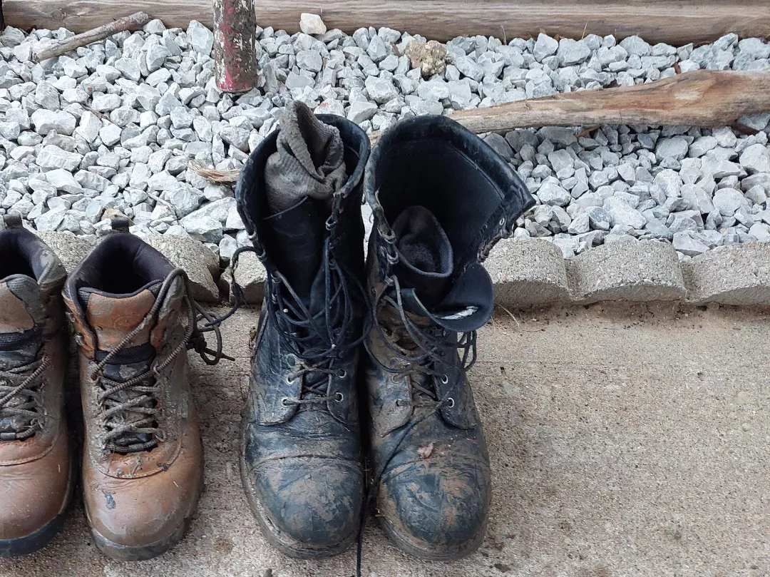 How do i re stain boots?