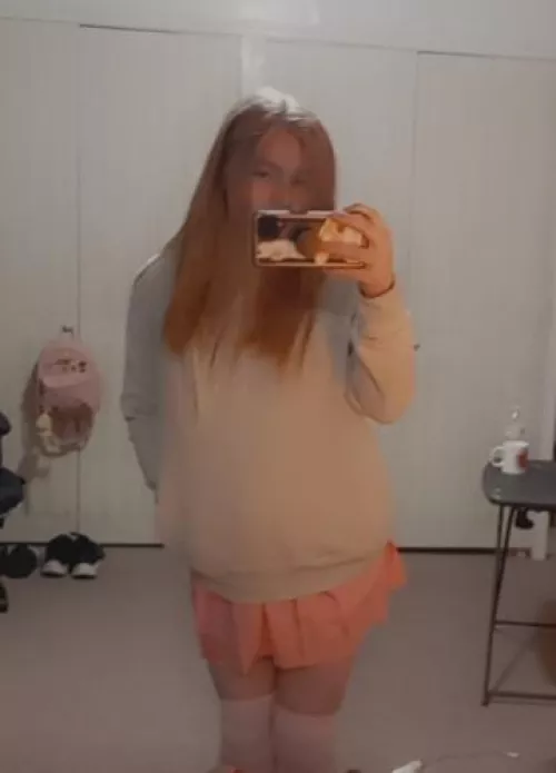 I love wearing skirts <3
