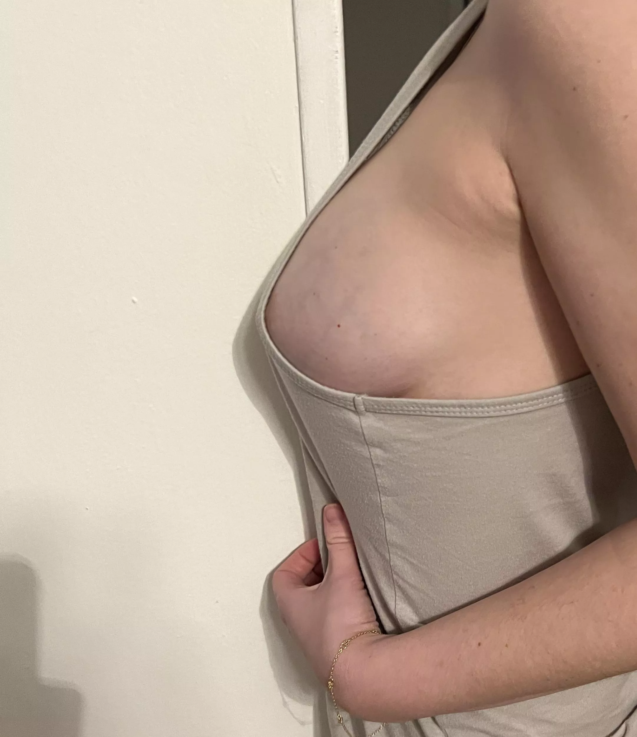 my tank top isnt doing a good job