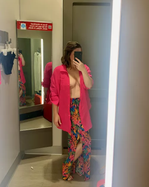 Need some new clothes for the pool. I think I nailed it [F43]