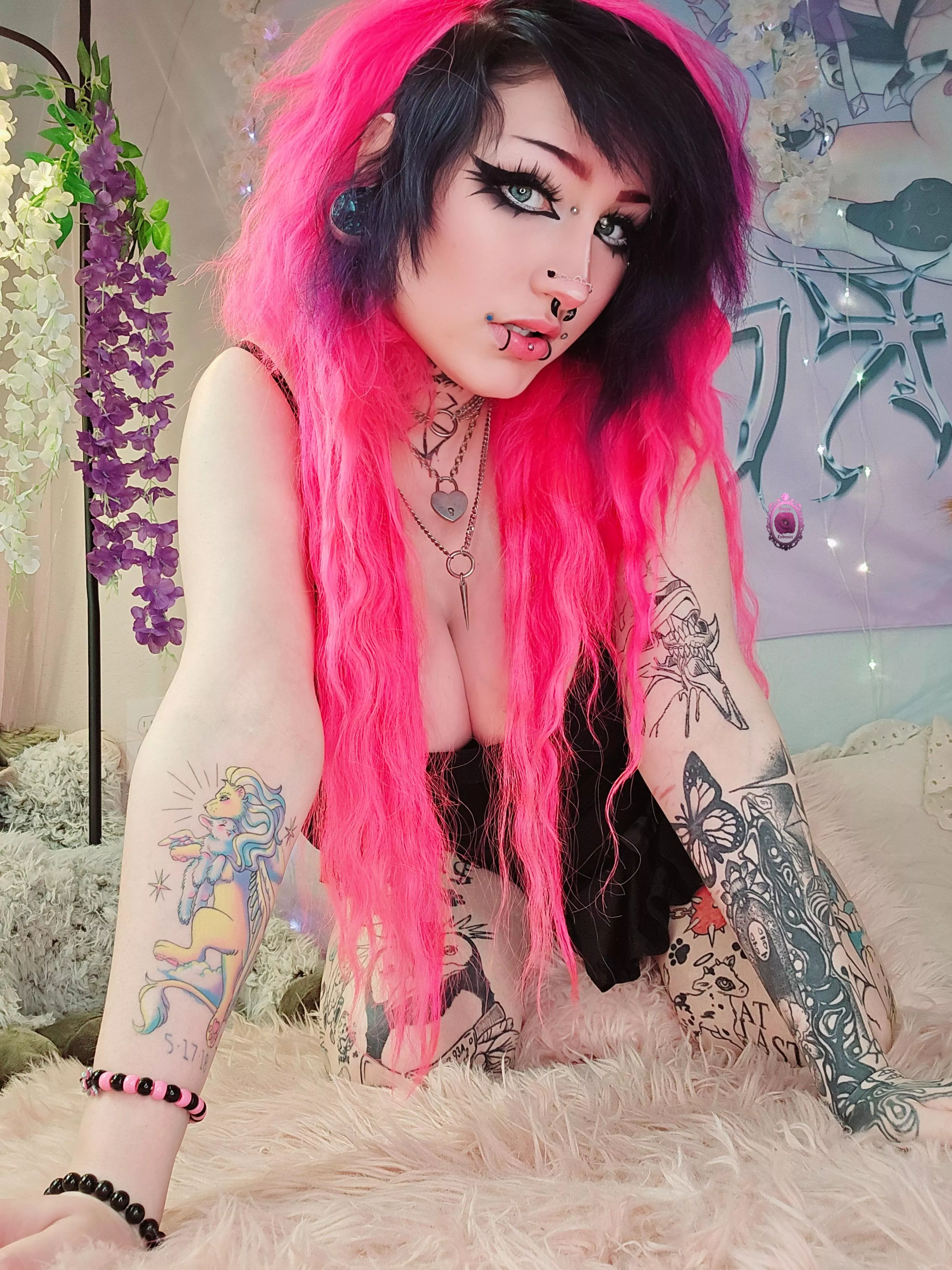 Omw to steal your heart ❤️