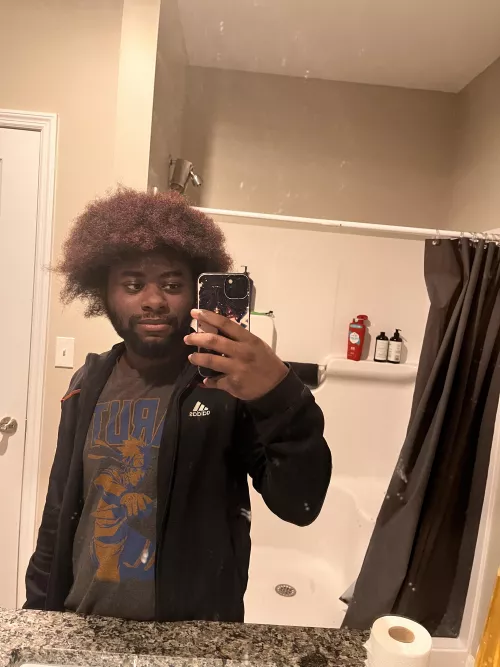 Who wanna be my gamer bf?