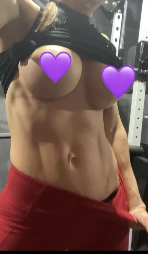 Work HARD, like this MILF…(f)