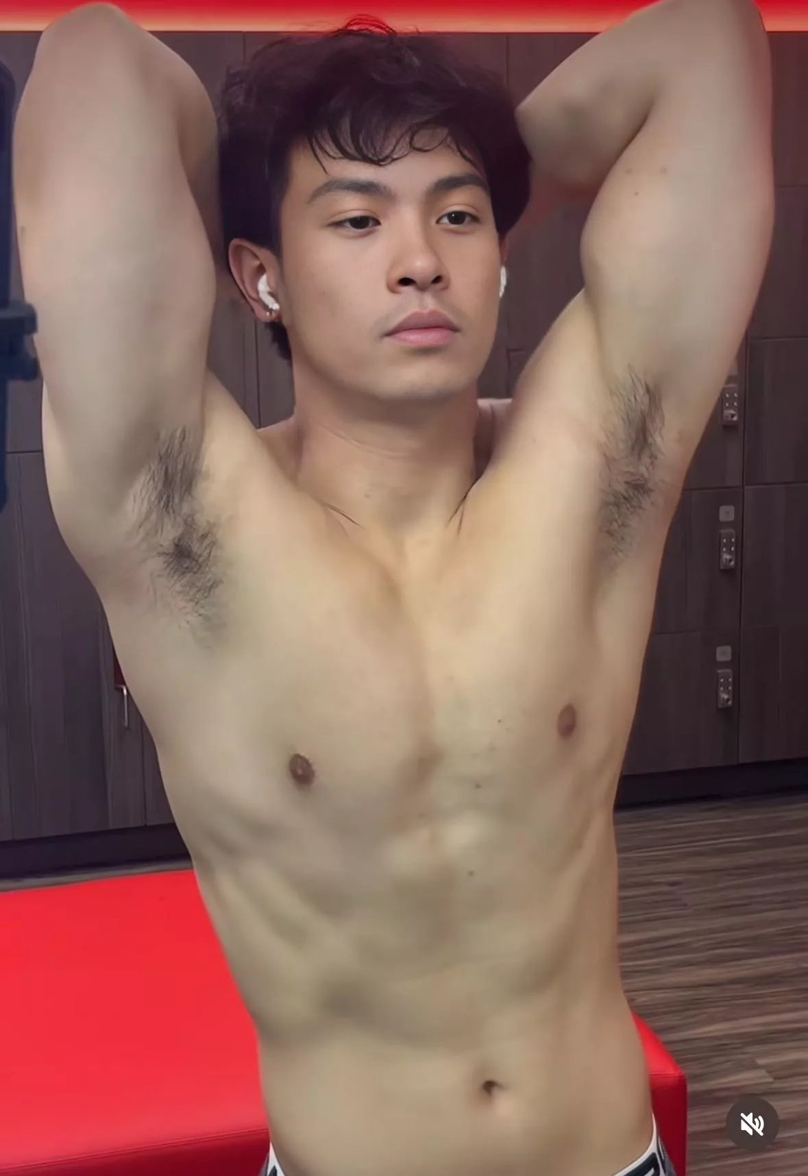 Would you dare to sniff?