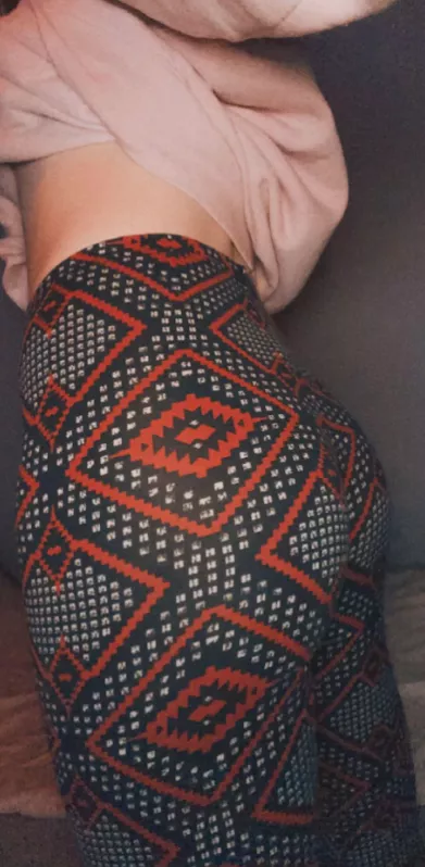 21yo, are you into boys like me? ;3