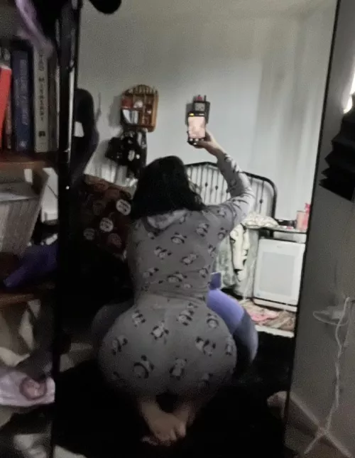 Early morning pawg tings 