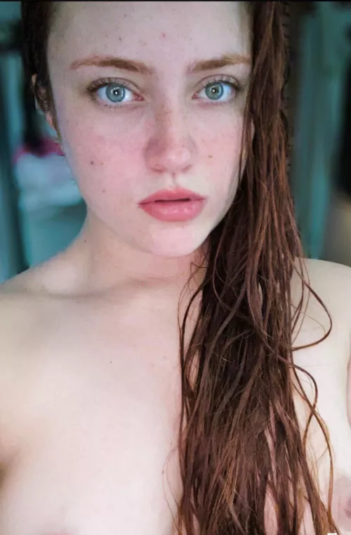 Happy to be back. Are u happy to see me? [IRTR]