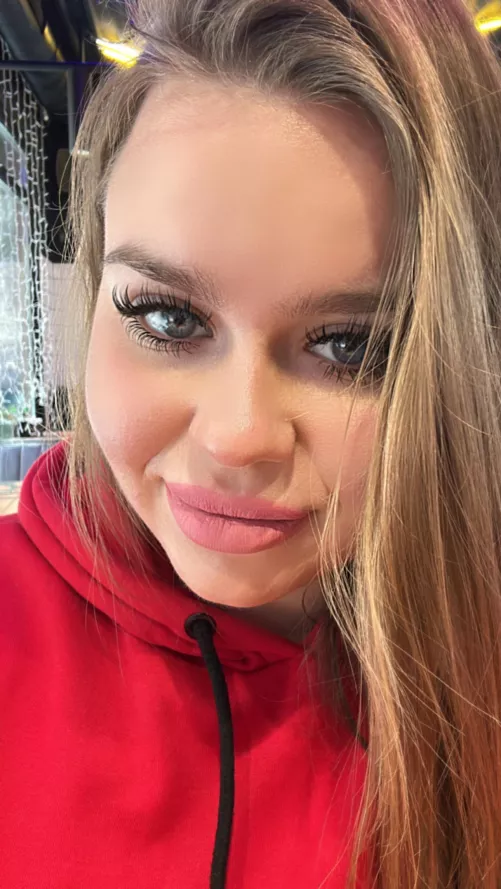 Have a great day 😊😘