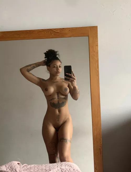 I absolutely love my curves in this photo