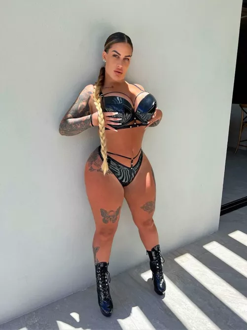 Is this appropriate to wear on our first date 🥰