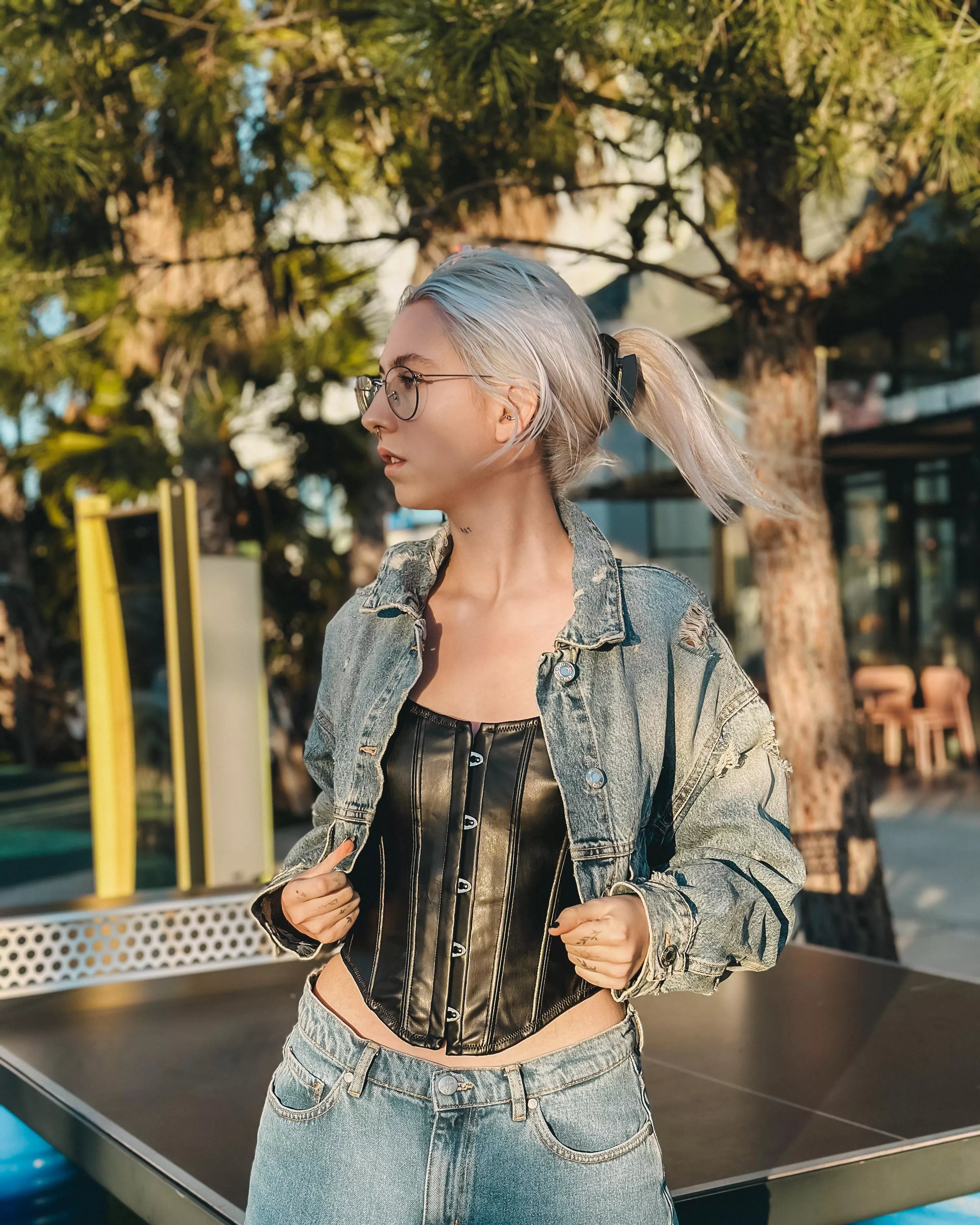 Really in love with that leather corset 🖤