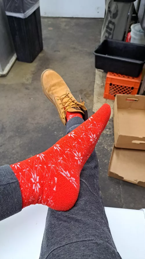 [Selling][usa] socks! Custom pics/videos/cam sessions and more! Menu & drawer pinned