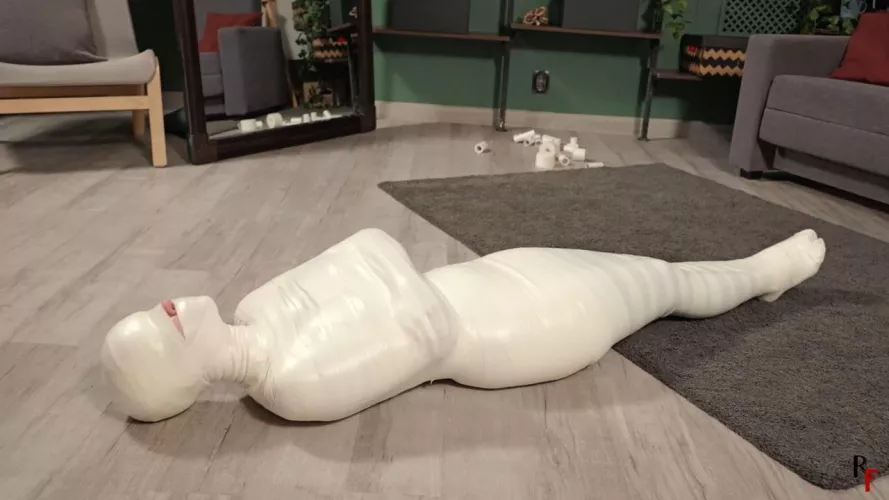 Would you like to sleep like this?