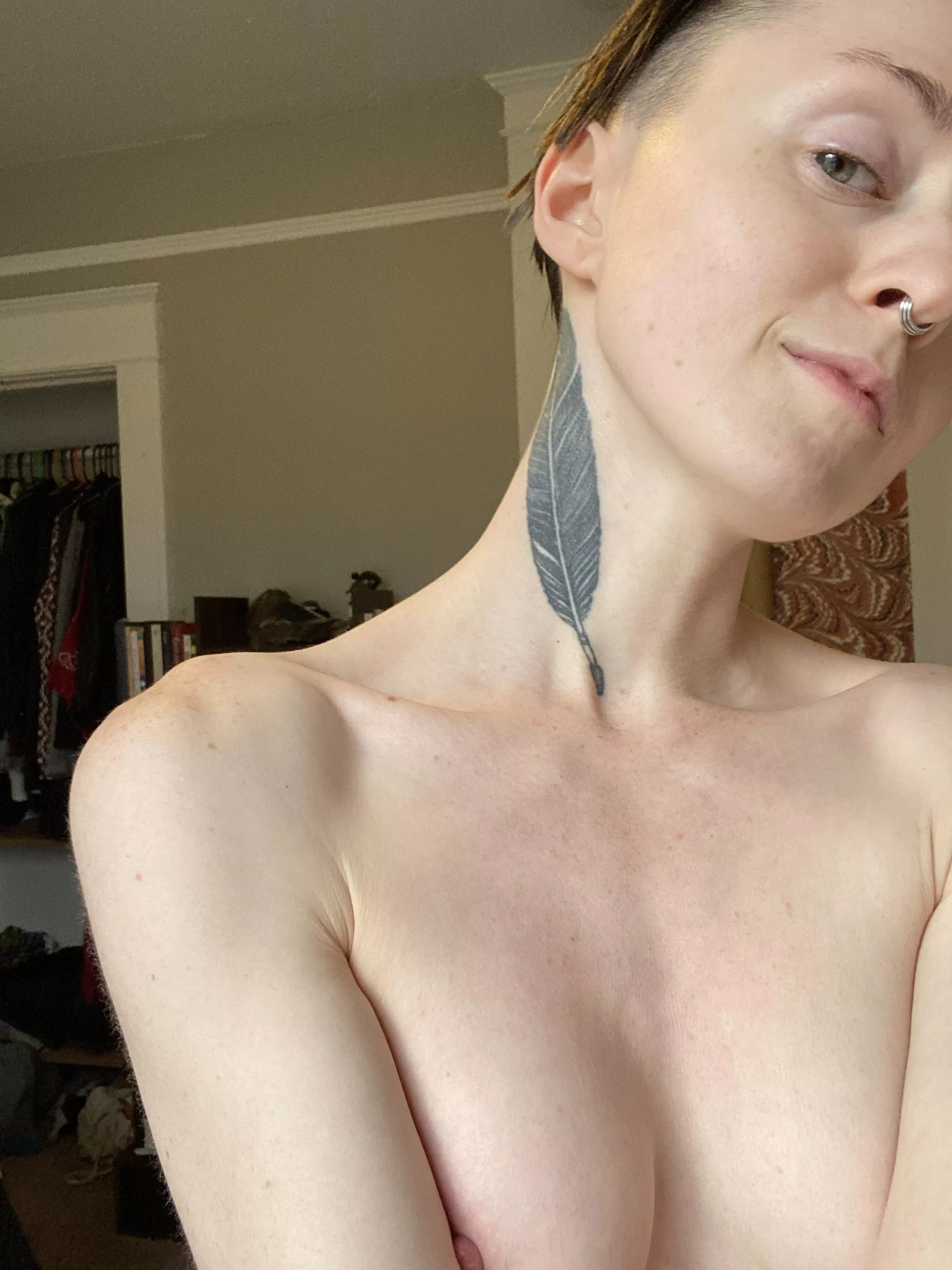 boi with the slightest nip slip. :)