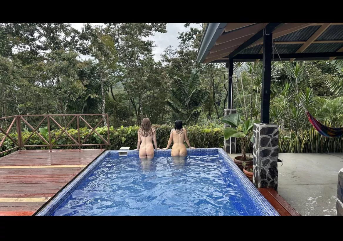 Costa Rica is the best place to be naked 