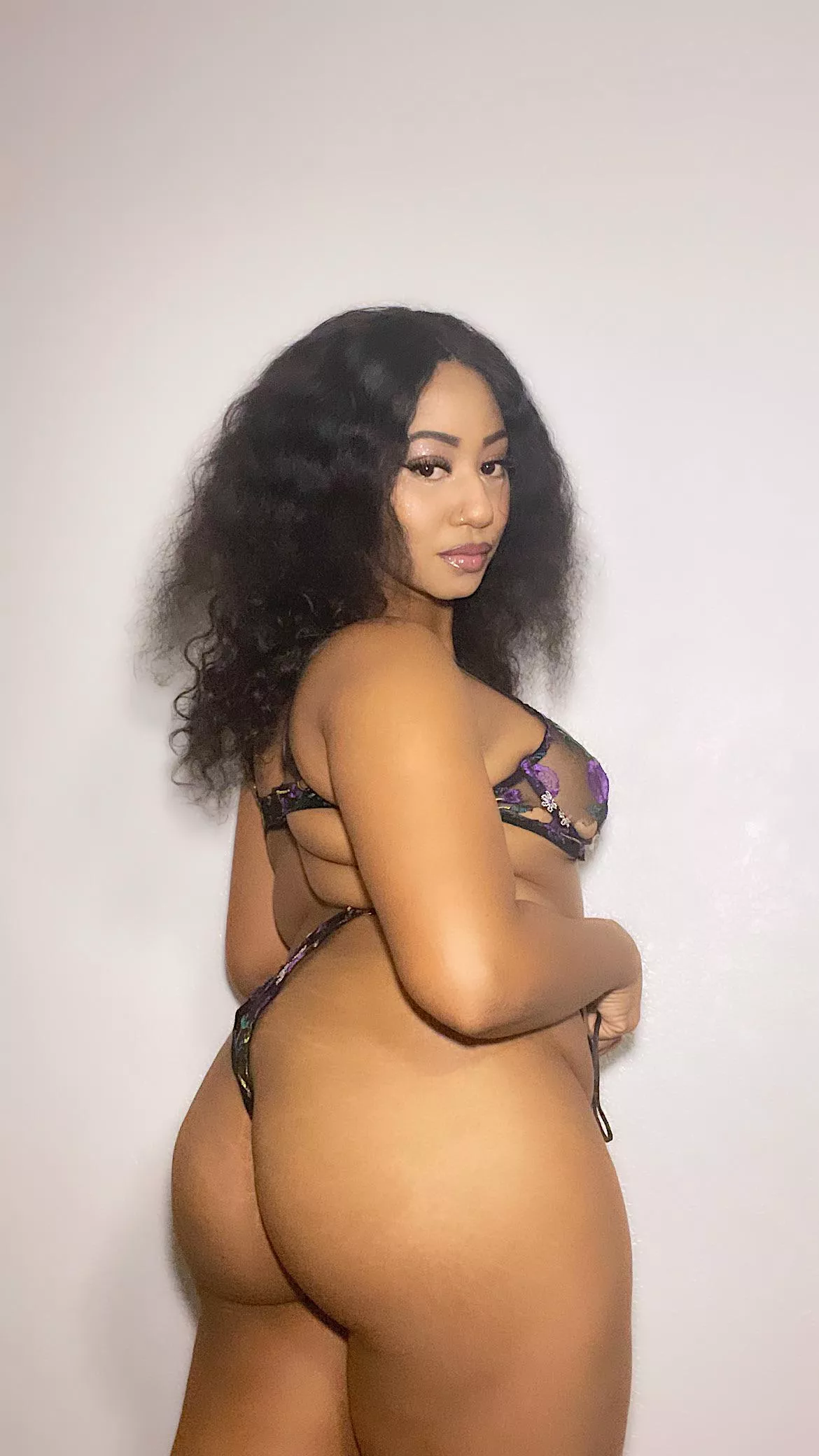 Do you think my ass is phat ?