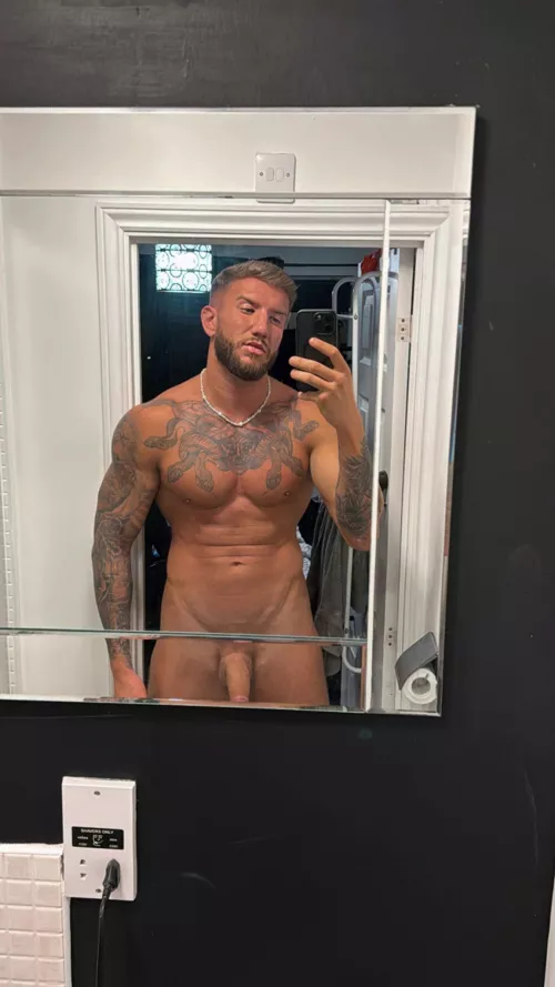 How good are you at sucking cocks?