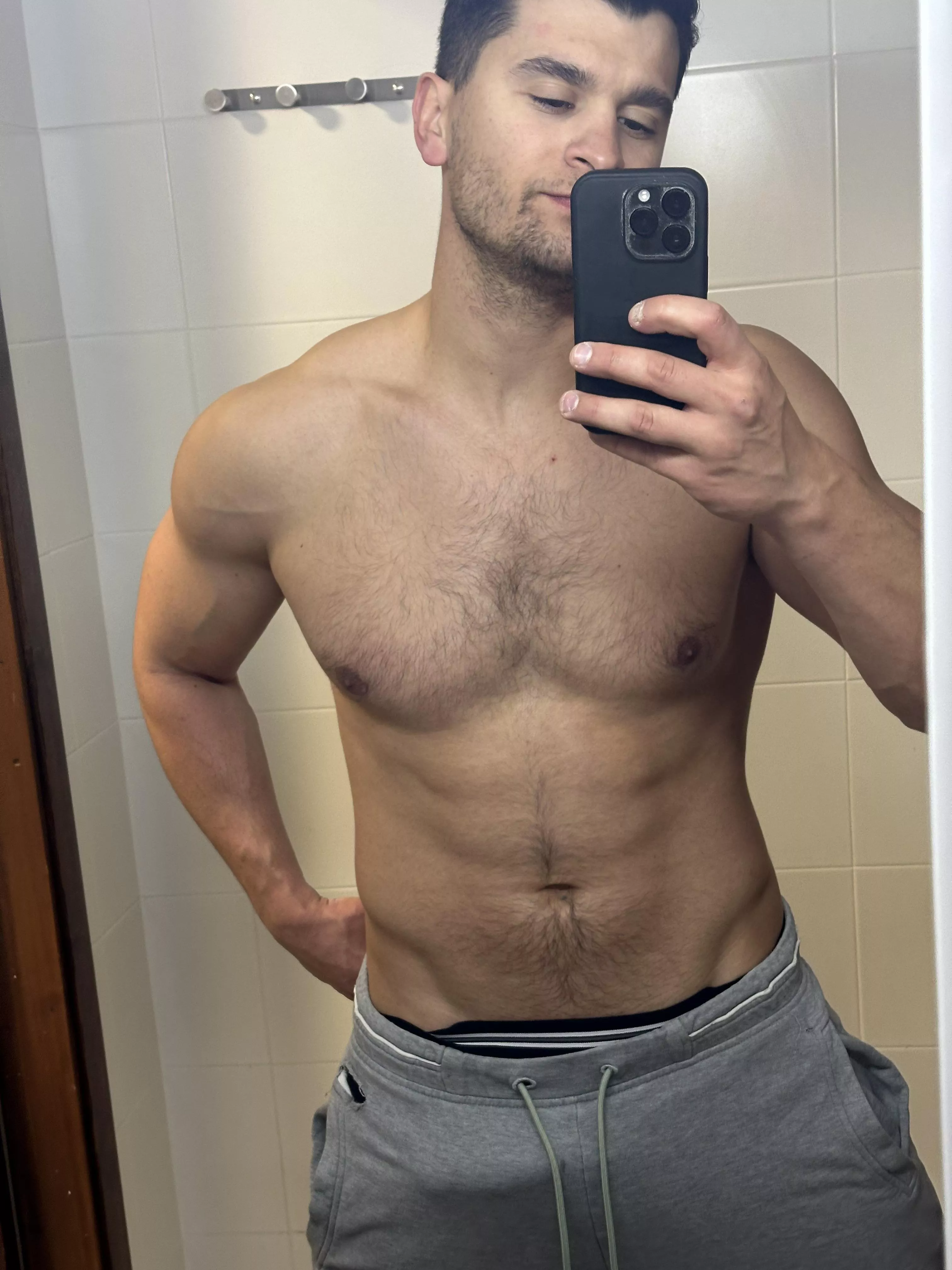 Look at my V and nothing else