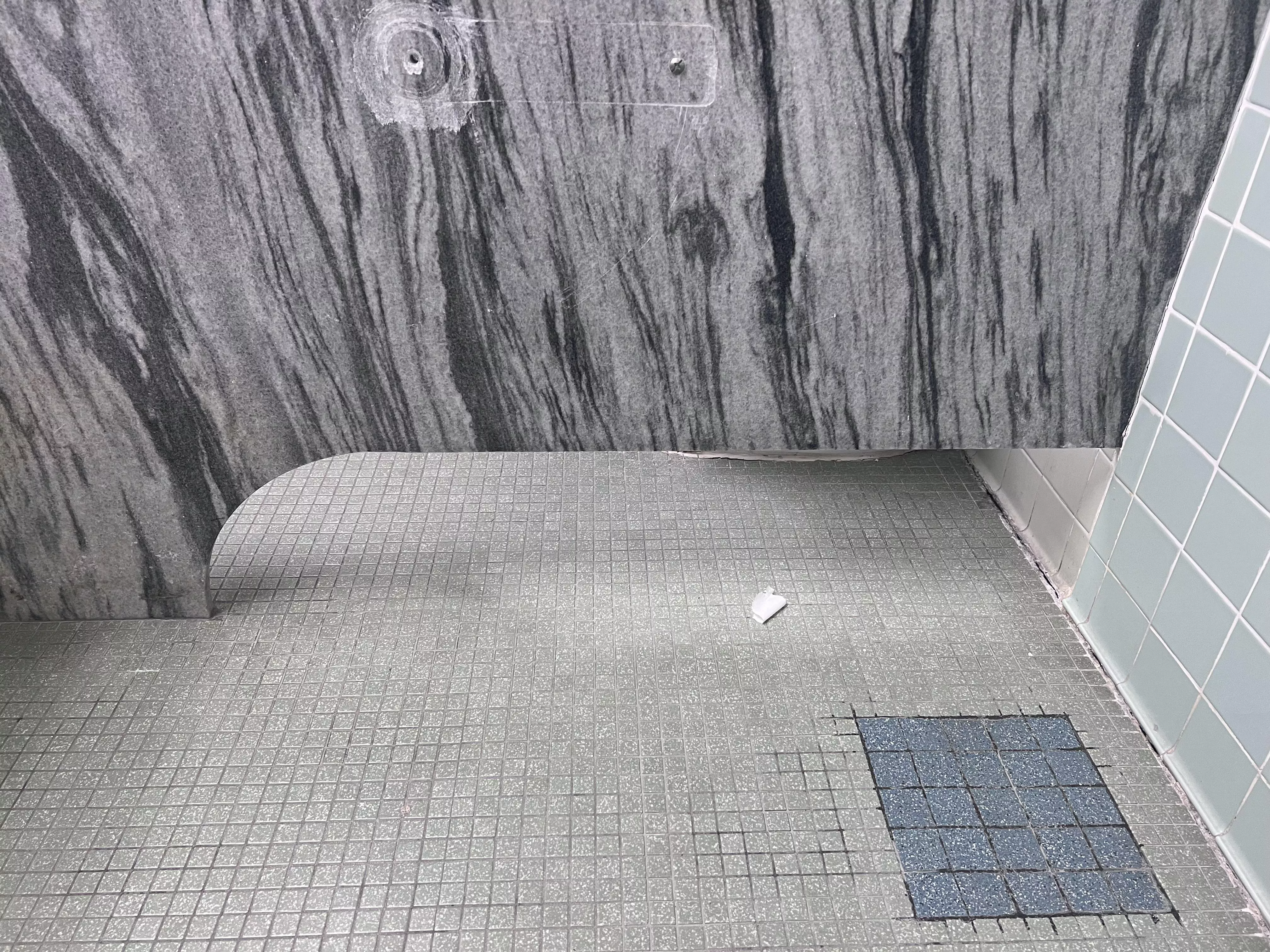 William and Mary’s bathroom in Kaplan is perfect