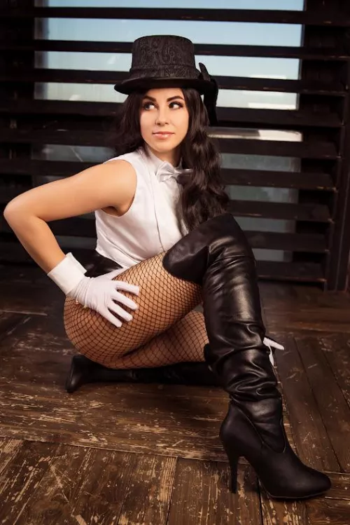 Zatanna Zatara by Yuna Kairi [DC Comics]