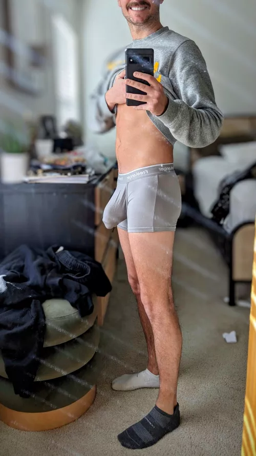 Bet you didn't notice I'm wearing two different colors socks