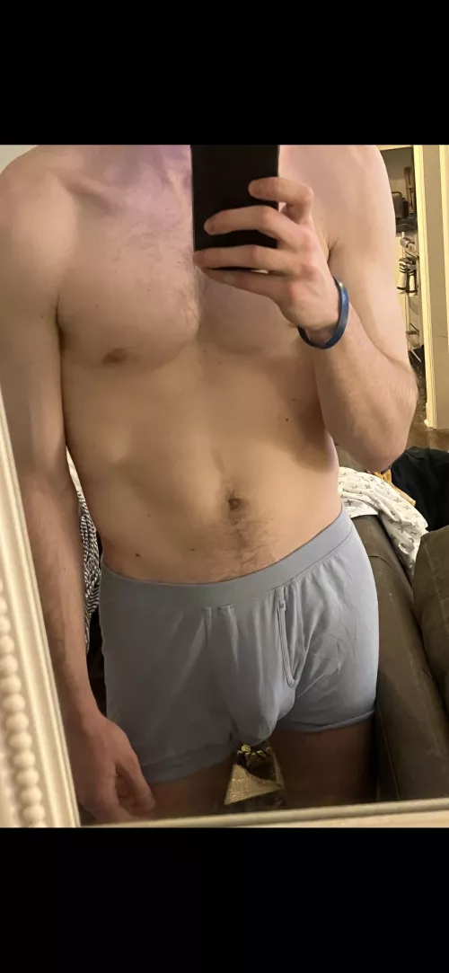 Hopefully you’re looking at new ;). Does it look giant in these briefs?!