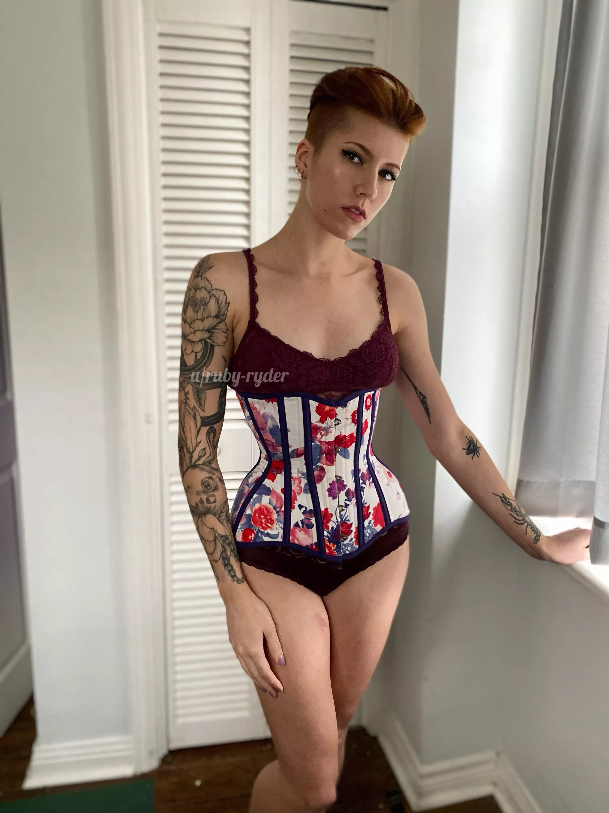 Just a redhead hoping to make your Saturday a bit spicier