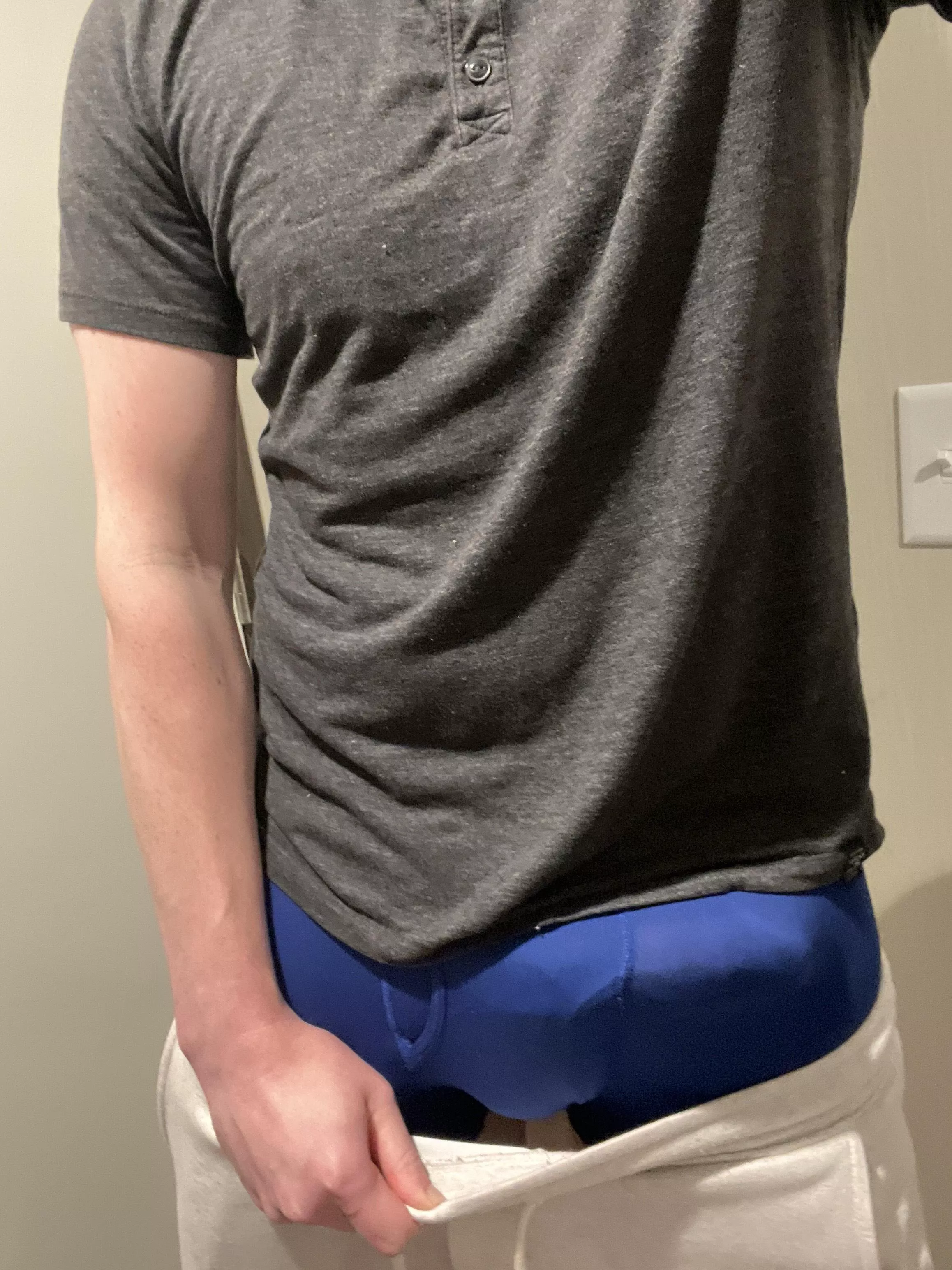 Not sure my joggers conceal this thing enough 