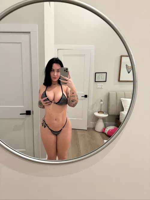 thick thighs save lives 