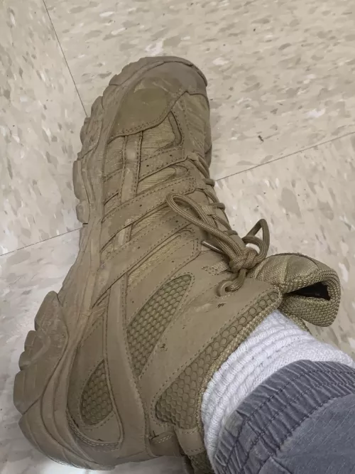 What boots are these