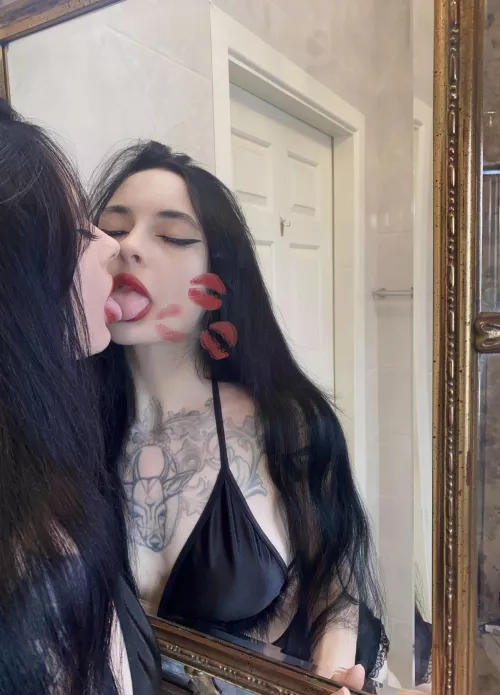 goth sluts just love to get their tits out