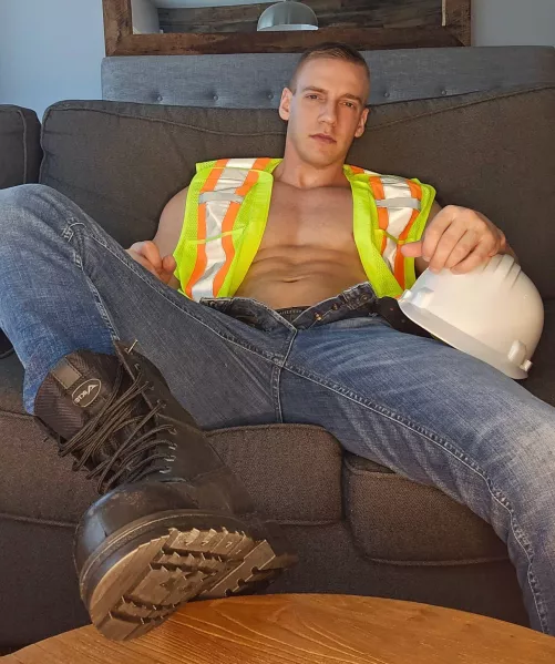 How would you pay me back 😏..?