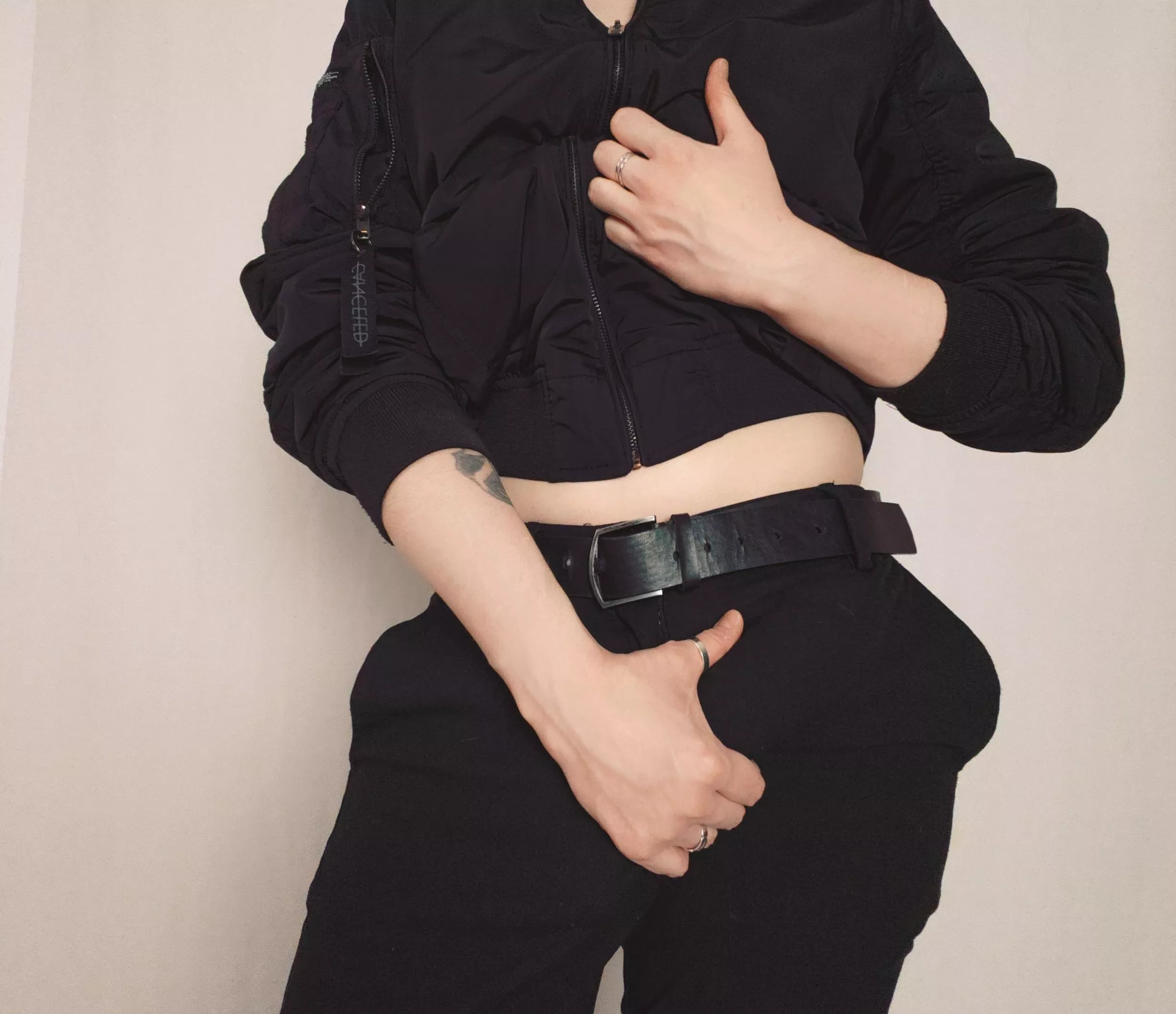 I can't contain myself anymore