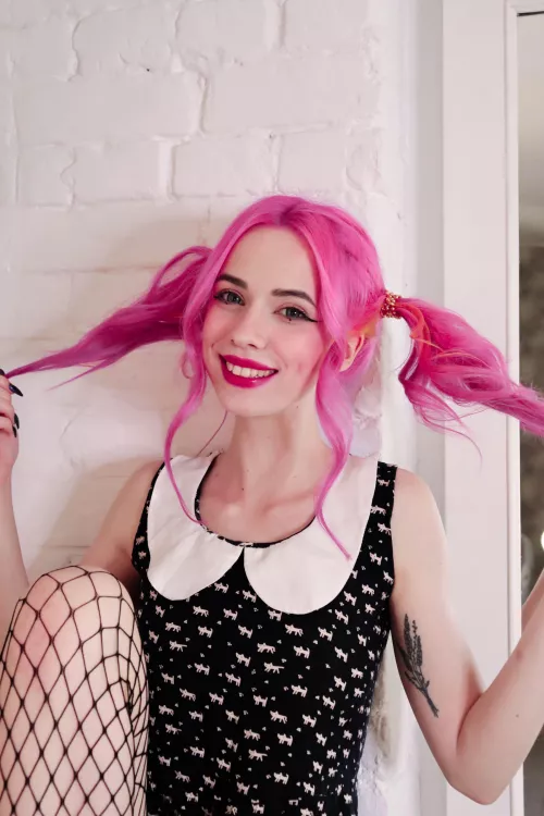 I know you like innocent girls with pigtails