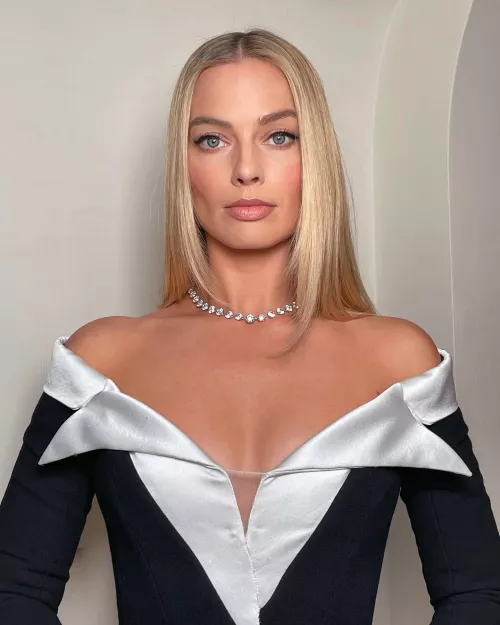 Margot Robbie 